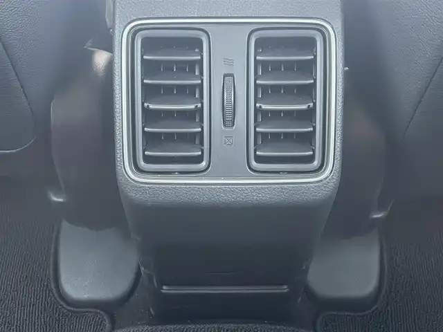 ホンダ ＷＲ－Ｖ Z 滋賀県 2024(令6)年 0.3万km ブリリアントスポーティブルーメタリック2トーン ワンオーナー/9型ディスプレイオーディオ/・Bluetooth/フルセグ/バックカメラ/革巻きステアリング/ステアリングリモコン/パドルシフト/ETC/前後ドライブレコーダー/LEDヘッドライト/オートリトラミラー/シートリフター/ホンダセンシング/・車線維持支援システム（LKAS)/・アダプティブクルーズコントロール/・オートハイビーム/・衝突軽減ブレーキ（CMBS）/・踏み間違い衝突軽減システム/・路外逸脱抑制機能/・歩行者事故低減ステアリング/・先行車発進お知らせ機能/・標識認識機能/・パーキングセンサーシステム/スマートキー