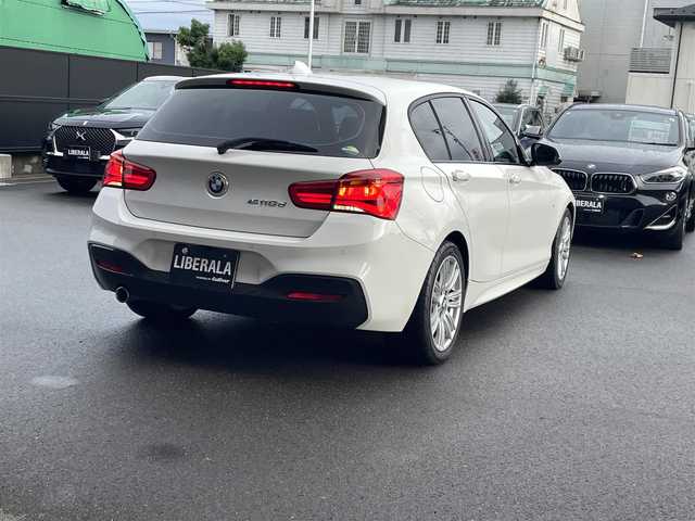 ＢＭＷ １１８ｄ Mスポーツ 岐阜県 2017(平29)年 4.1万km アルピンホワイトⅢ ＨＤＤナビゲーションシステム　/リアビューカメラ　/コーナーセンサー　/クルーズコントロール　/ドライブレコーダー　/オートライト/スペアキー