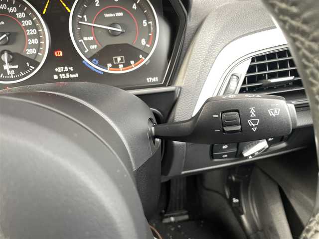 ＢＭＷ １１８ｄ Mスポーツ 岐阜県 2017(平29)年 4.1万km アルピンホワイトⅢ ＨＤＤナビゲーションシステム　/リアビューカメラ　/コーナーセンサー　/クルーズコントロール　/ドライブレコーダー　/オートライト/スペアキー