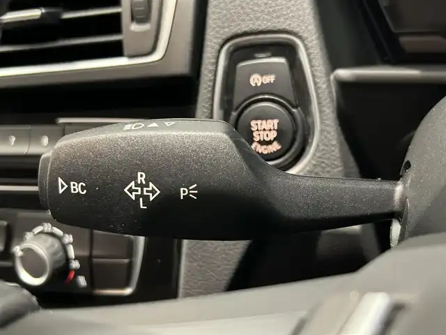 ＢＭＷ １１８ｄ Mスポーツ 岐阜県 2017(平29)年 4.1万km アルピンホワイトⅢ ＨＤＤナビゲーションシステム　/リアビューカメラ　/コーナーセンサー　/クルーズコントロール　/ドライブレコーダー　/オートライト/スペアキー