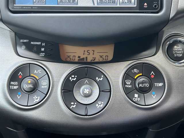 トヨタ ヴァンガード 240S Gパッケージ 島根県 2011(平23)年 6.5万km ブラック ワンオーナー/純正ナビ/AM/FM/CD/DVD/BT/ETC/クルーズコントロール/オートライト/コーナーセンサー/D/N席シートヒーター/D/N席パワーシート/純正フロアマット/TVキャンセラー/スペアキー
