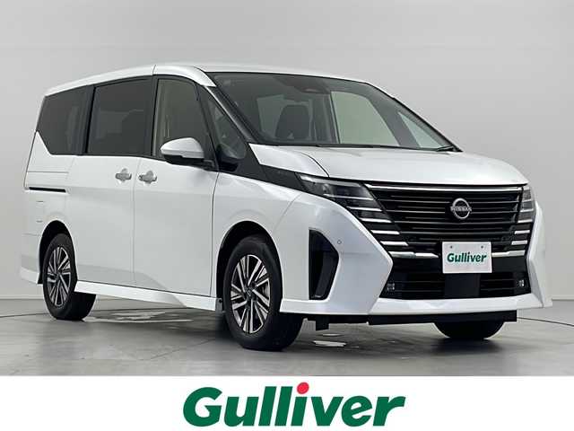 日産 セレナ e－パワー ハイウェイスター V 岐阜県 2025(令7)年 0.1千km プリズムホワイト 登録済み未使用車/純正12.3インチワイド日産コネクトナビ/AM FM/フルセグテレビ/USB/Bluetooth /HDMI/Apple CarPlay /Android Auto/革巻きステアリング/ステアリングリモコン/両側パワースライド/ハンズフリーオートスライドドア/デジタルインナーミラー/アラウンドビューモニター/置くだけ充電機/ビルトインETC2.0/純正前後ドラレコ/SOSコール/プロパイロット/レーダークルーズコントロール/ハンドル支援/車線逸脱警報/車線逸脱防止支援/後側方車両検知警報/後側方衝突防止支援/前方衝突防止支援/踏み間違い衝突防止支援/先行者発信お知らせ機能/標識検知支援/後退時車両検知警報/移動物検知機能/前後ソナー/ふらつき警報