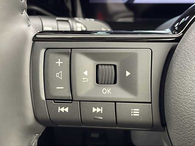 日産 セレナ e－パワー ハイウェイスター V 岐阜県 2025(令7)年 0.1千km プリズムホワイト 登録済み未使用車/純正12.3インチワイド日産コネクトナビ/AM FM/フルセグテレビ/USB/Bluetooth /HDMI/Apple CarPlay /Android Auto/革巻きステアリング/ステアリングリモコン/両側パワースライド/ハンズフリーオートスライドドア/デジタルインナーミラー/アラウンドビューモニター/置くだけ充電機/ビルトインETC2.0/純正前後ドラレコ/SOSコール/プロパイロット/レーダークルーズコントロール/ハンドル支援/車線逸脱警報/車線逸脱防止支援/後側方車両検知警報/後側方衝突防止支援/前方衝突防止支援/踏み間違い衝突防止支援/先行者発信お知らせ機能/標識検知支援/後退時車両検知警報/移動物検知機能/前後ソナー/ふらつき警報