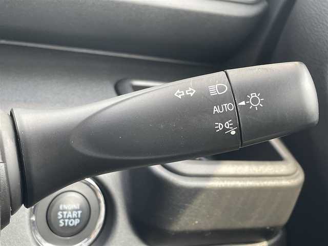 スズキ ソリオ HV MX 和歌山県 2024(令6)年 4.5万km メロウディープレッドパール デュアルカメラブレーキサポート/車線逸脱防止機能/レーダークルーズコントロール/パーキングソナー/左側パワースライドドア/運転席シートヒーター/オートライト/ヘッドライトレベライザー/リアドアサンシェード/純正15インチAW/ドアバイザー/プッシュスタート/スマートキー