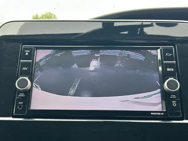 日産 セレナ ハイウェイスター V 大阪府 2020(令2)年 3.3万km ブリリアントホワイトパール 純正ナビ　/  フルセグTV/CD/DVD/Bluetooth/USB　/バックモニター　/後席モニター　/衝突軽減ブレーキ　/ブラインドスポットモニター　/両側パワースライドドア　/クルーズコントロール　/アイドリングストップ　/360°ドライブレコーダー/オートマチックハイビーム　/スマートキー　/全席USBポート/ビルトインＥＴＣ　/ＬＥＤ