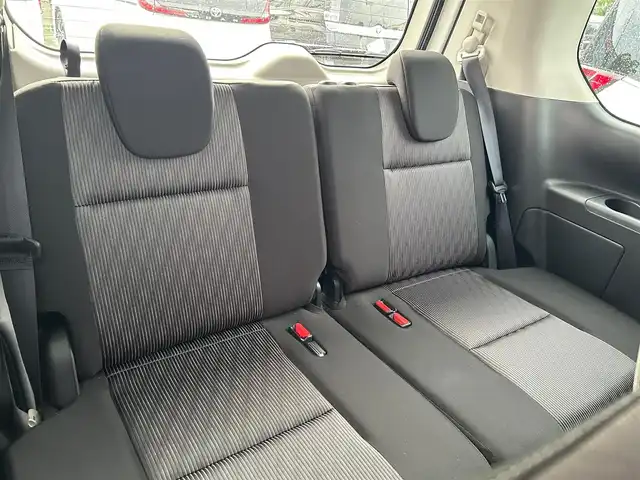 日産 セレナ ハイウェイスター V 大阪府 2020(令2)年 3.3万km ブリリアントホワイトパール 純正ナビ　/  フルセグTV/CD/DVD/Bluetooth/USB　/バックモニター　/後席モニター　/衝突軽減ブレーキ　/ブラインドスポットモニター　/両側パワースライドドア　/クルーズコントロール　/アイドリングストップ　/360°ドライブレコーダー/オートマチックハイビーム　/スマートキー　/全席USBポート/ビルトインＥＴＣ　/ＬＥＤ