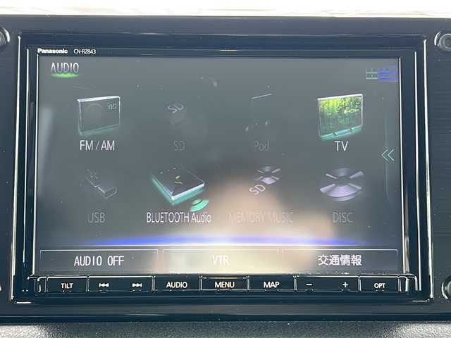 スズキ ジムニー シエラ JC 三重県 2018(平30)年 3.8万km ジャングルグリーン 純正８型ナビ/バックカメラ/前席シートヒーター/ビルトインETC/ヒーテッドドアミラー/クルーズコントロール/オートハイビーム/オートライト/社外レーダー探知機/革巻きハンドル/ステアリングスイッチ/純正オプションフロントグリル付/LEDヘッドライト/電動格納ミラー/禁煙車