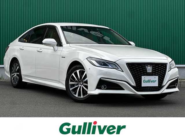 トヨタ クラウン ハイブリッド S Cパッケージ 宮城県 2018(平30)年 3.4万km ホワイトパールクリスタルシャイン セーフティパッケージプラス/・パーキングサポートブレーキ/リアカメラディテクション/・パノラミックビューモニター/・インテリジェントパーキングアシスト2/・カラーヘッドアップディスプレイ/＝＝＝/セーフティセンス/・プリクラッシュセーフティ/・レーントレーシングアシスト/・レーダークルーズコントロール/・オートマチックハイビーム/・ロードサインアシスト/・先行車発進告知機能/ブラインドスポットモニター/リアクロストラフィックオートブレーキ/リアクロストラフィックアラート/純正ナビ/・CD/DVD/・Bluetooth/・フルセグTV/ビルトインETC/ドライブレコーダー/AC100V/100Wコンセント/パワーシート/シートヒーター/ステアリグヒーター/革巻きステアリング/パドルシフト/電動パーキングブレーキ/ブレーキホールド/LEDヘッドランプ/フォグランプ/スマートキー＆プッシュスタート/スペアキー/電動格納ミラー/純正17インチAW/純正フロアマット/純正ドアバイザー/W/サイド/カーテンエアバッグ