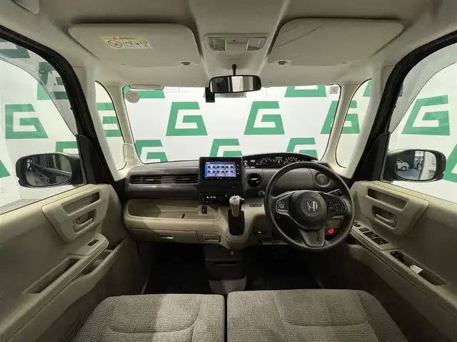 ホンダ Ｎ ＢＯＸ G ホンダセンシング 鹿児島県 2018(平30)年 3.3万km ブリティッシュグリーンP 純正ナビ/(フルセグTV/Bluetooth/DVD/CD)　/バックカメラ　/ドライブレコーダー　/ホンダセンシング/　・衝突軽減ブレーキ/　・誤発進抑制機能/　・路外逸脱抑制機能/　・アダプティブクルーズコントロール/　・先行車発進お知らせ/　・標識認識機能/　・オートハイビーム　/後方コーナーセンサー　/電動格納ミラー/両側スライドドア/チップアップシート/ドアバイザー/LEDヘッドライト/純正フロアマット/スマートキー/プッシュスタート