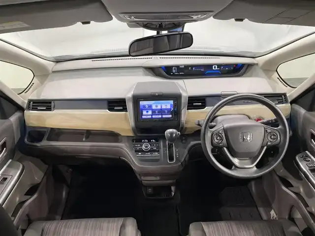 ホンダ フリード G ホンダセンシング 愛知県 2016(平28)年 5.1万km ブルーホライゾンM 純正ナビ/（フルセグTV/Bluetooth/AM/FM）/衝突軽減ブレーキ/レーダークルーズコントロール/両側パワースライドドア/ビルトインETC/バックカメラ/ドライブレコーダー/レーンキープアシスト/アイドリングストップ/プッシュスタート/スマートキー/純正フロアマット/アクセサリーソケット/後席サンバイザー
