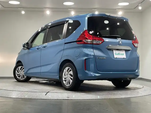 ホンダ フリード G ホンダセンシング 愛知県 2016(平28)年 5.1万km ブルーホライゾンM 純正ナビ/（フルセグTV/Bluetooth/AM/FM）/衝突軽減ブレーキ/レーダークルーズコントロール/両側パワースライドドア/ビルトインETC/バックカメラ/ドライブレコーダー/レーンキープアシスト/アイドリングストップ/プッシュスタート/スマートキー/純正フロアマット/アクセサリーソケット/後席サンバイザー