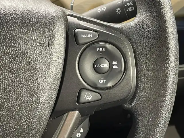 ホンダ フリード G ホンダセンシング 愛知県 2016(平28)年 5.1万km ブルーホライゾンM 純正ナビ/（フルセグTV/Bluetooth/AM/FM）/衝突軽減ブレーキ/レーダークルーズコントロール/両側パワースライドドア/ビルトインETC/バックカメラ/ドライブレコーダー/レーンキープアシスト/アイドリングストップ/プッシュスタート/スマートキー/純正フロアマット/アクセサリーソケット/後席サンバイザー