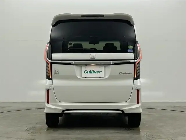 ホンダ Ｎ ＢＯＸ カスタム G L ターボ ホンダセンシング 岡山県 2019(令1)年 4万km プラチナホワイトパール 純正ナビ/【Bluetooth/フルセグTV/CD/DVD/USB接続】/型番:VXM-204VFi/前席シートヒーター/ハーフレザーシート/バックカメラ　/ビルトインＥＴＣ/パドルシフト/両側パワースライドドア/レーダークルーズコントロール/衝突軽減ブレーキシステム/ＬＥＤヘッドライト/LEDフォグランプ/後席サンシェイド/純正フロアマット/純正15インチアルミホイール/プッシュスタート/スマートキー×2/エンジンスターター×1/取扱説明書/ナビ取扱説明書
