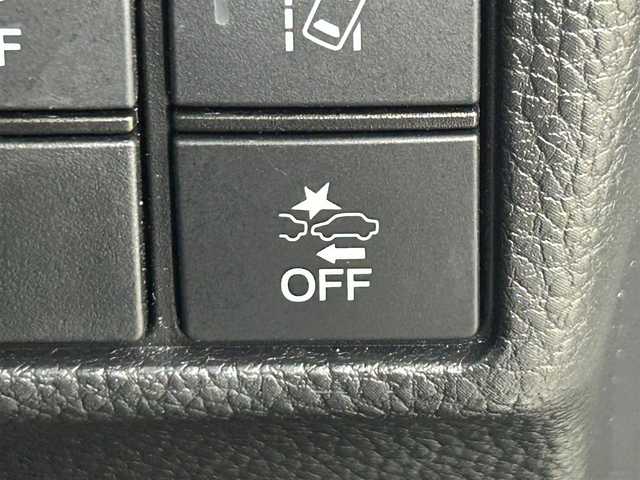 ホンダ Ｎ ＢＯＸ カスタム G L ターボ ホンダセンシング 岡山県 2019(令1)年 4万km プラチナホワイトパール 純正ナビ/【Bluetooth/フルセグTV/CD/DVD/USB接続】/型番:VXM-204VFi/前席シートヒーター/ハーフレザーシート/バックカメラ　/ビルトインＥＴＣ/パドルシフト/両側パワースライドドア/レーダークルーズコントロール/衝突軽減ブレーキシステム/ＬＥＤヘッドライト/LEDフォグランプ/後席サンシェイド/純正フロアマット/純正15インチアルミホイール/プッシュスタート/スマートキー×2/エンジンスターター×1/取扱説明書/ナビ取扱説明書