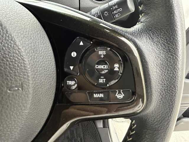 ホンダ Ｎ ＢＯＸ カスタム G L ターボ ホンダセンシング 岡山県 2019(令1)年 4万km プラチナホワイトパール 純正ナビ/【Bluetooth/フルセグTV/CD/DVD/USB接続】/型番:VXM-204VFi/前席シートヒーター/ハーフレザーシート/バックカメラ　/ビルトインＥＴＣ/パドルシフト/両側パワースライドドア/レーダークルーズコントロール/衝突軽減ブレーキシステム/ＬＥＤヘッドライト/LEDフォグランプ/後席サンシェイド/純正フロアマット/純正15インチアルミホイール/プッシュスタート/スマートキー×2/エンジンスターター×1/取扱説明書/ナビ取扱説明書