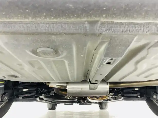 トヨタ ノア Si 福島県 2014(平26)年 5.4万km ダークバイオレットマイカメタリック トヨタセーフティセンスC/・プリクラッシュセーフティ/・レーンディパーチャーアラート/・オートマチックハイビーム/・先行車発進お知らせ機能/純正7インチナビ/・ワンセグTV/BT/SD/CD/DVD/FM/AM/・バックカメラ/・ビルトインETC/・後席フリップダウンモニター/革張りステアリング/・ステアリングスイッチ/電動格納ミラー/・ウィンカーミラー/LEDヘッドライト/・オートライト/・フォグランプ/純正フロアマット/ドアバイザー