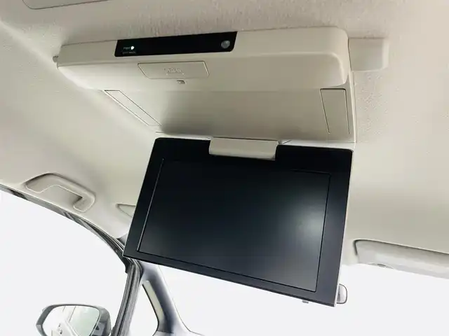 トヨタ ノア Si 福島県 2014(平26)年 5.4万km ダークバイオレットマイカメタリック トヨタセーフティセンスC/・プリクラッシュセーフティ/・レーンディパーチャーアラート/・オートマチックハイビーム/・先行車発進お知らせ機能/純正7インチナビ/・ワンセグTV/BT/SD/CD/DVD/FM/AM/・バックカメラ/・ビルトインETC/・後席フリップダウンモニター/革張りステアリング/・ステアリングスイッチ/電動格納ミラー/・ウィンカーミラー/LEDヘッドライト/・オートライト/・フォグランプ/純正フロアマット/ドアバイザー