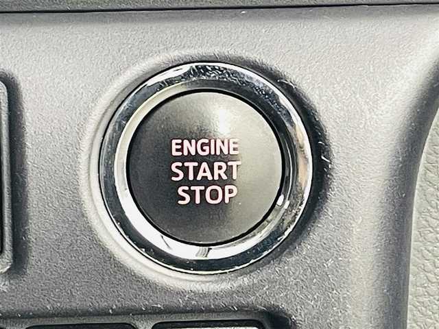 トヨタ ノア Si 長野県 2014(平26)年 5.4万km ダークバイオレットマイカメタリック トヨタセーフティセンスC/・プリクラッシュセーフティ/・レーンディパーチャーアラート/・オートマチックハイビーム/・先行車発進お知らせ機能/純正7インチナビ/・ワンセグTV/BT/SD/CD/DVD/FM/AM/・バックカメラ/・ビルトインETC/・後席フリップダウンモニター/革張りステアリング/・ステアリングスイッチ/電動格納ミラー/・ウィンカーミラー/LEDヘッドライト/・オートライト/・フォグランプ/純正フロアマット/ドアバイザー