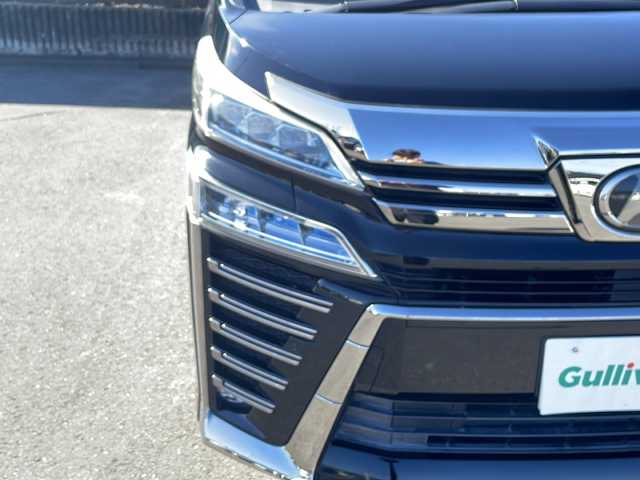 トヨタ ヴェルファイア Z Gエディション 茨城県 2018(平30)年 5.4万km ブラック 純正SDナビ/フリップダウンモニター/デジタルインナーミラー/ステアリングヒーター/バックカメラ/両側パワースライドドア/クルーズコントロール/LEDオートライト/オートマチックハイビーム/レザーシート/シートヒーター/エアシート/パワーシート/純正18インチアルミホイール/純正フロアマット/コーナーセンサー/スマートキー/ビルトインETC