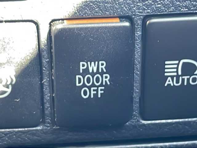 トヨタ ヴェルファイア Z Gエディション 茨城県 2018(平30)年 5.4万km ブラック 純正SDナビ/フリップダウンモニター/デジタルインナーミラー/ステアリングヒーター/バックカメラ/両側パワースライドドア/クルーズコントロール/LEDオートライト/オートマチックハイビーム/レザーシート/シートヒーター/エアシート/パワーシート/純正18インチアルミホイール/純正フロアマット/コーナーセンサー/スマートキー/ビルトインETC