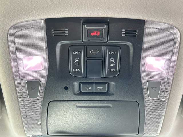 トヨタ ヴェルファイア Z Gエディション 佐賀県 2018(平30)年 5.4万km ブラック 純正10インチナビ【NSZN-Z66T】/フルセグTV/CD/DVD/Bluetooth/純正12インチフリップダウンモニター/バックカメラ/衝突被害軽減システム/レーダークルーズコントロール/レーンアシスト/パーキングサポートブレーキ/標識認識機能/先行車発進告知機能/横滑り防止装置/オートライト/オートマチックハイビーム/LEDヘッドライト/LEDフォグライト/電子パーキングブレーキ/ブレーキホールド/デジタルインナールームミラー/社外前方ドライブレコーダー/ビルトインETC/ステアリングヒーター/両側パワースライドドア/レザーシート/運転席・助手席パワーシート/運転席・助手席シートヒーター/運転席・助手席エアシート/運転席メモリーシート/ISOFIX対応/オットマンシート/ウォークスルー/純正18インチアルミホイール/プッシュスタート/スマートキー