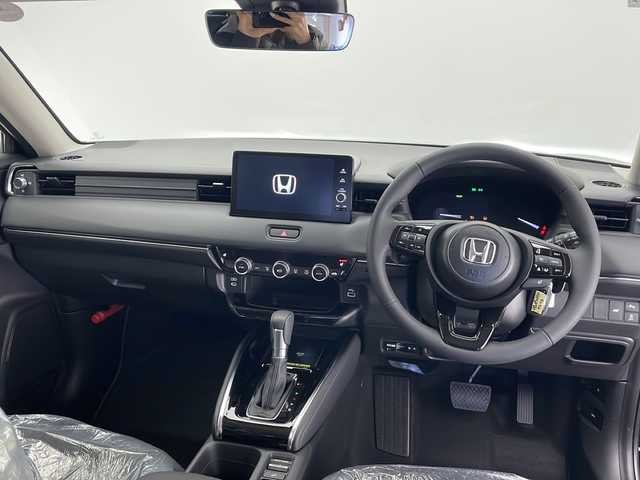 ホンダ ヴェゼル ハイブリッド e:HEV Z 長野県 2025(令7)年 0.1千km クリスタルブラックパール ホンダ純正ナビ/Bluetooth Audio/Apple car play/フルセグＴＶ/バックカメラ/衝突被害軽減ブレーキ/レーダークルーズコントロール/ブラインドスポットモニター/レーンキープアシスト/ハーフレザーシート/前席シートヒーター/ステアリングヒーター/パワーバックドア/ワイヤレス充電/LEDヘッドライト/オートライト/スマートキーx2/プッシュスタート/パドルシフト/ETC2.0