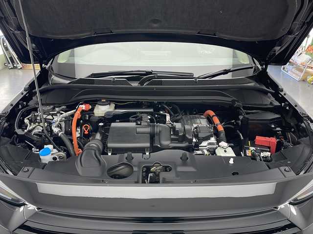 ホンダ ヴェゼル ハイブリッド e:HEV Z 長野県 2025(令7)年 0.1千km クリスタルブラックパール ホンダ純正ナビ/Bluetooth Audio/Apple car play/フルセグＴＶ/バックカメラ/衝突被害軽減ブレーキ/レーダークルーズコントロール/ブラインドスポットモニター/レーンキープアシスト/ハーフレザーシート/前席シートヒーター/ステアリングヒーター/パワーバックドア/ワイヤレス充電/LEDヘッドライト/オートライト/スマートキーx2/プッシュスタート/パドルシフト/ETC2.0