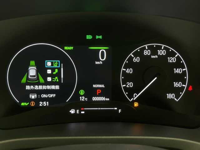 ホンダ ヴェゼル ハイブリッド e:HEV Z 長野県 2025(令7)年 0.1千km クリスタルブラックパール ホンダ純正ナビ/Bluetooth Audio/Apple car play/フルセグＴＶ/バックカメラ/衝突被害軽減ブレーキ/レーダークルーズコントロール/ブラインドスポットモニター/レーンキープアシスト/ハーフレザーシート/前席シートヒーター/ステアリングヒーター/パワーバックドア/ワイヤレス充電/LEDヘッドライト/オートライト/スマートキーx2/プッシュスタート/パドルシフト/ETC2.0