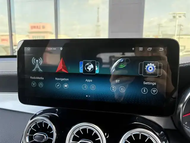 メルセデス・ベンツ ＧＬＣ２２０ d 4マチックスポーツ 本革 石川県 2017(平29)年 5.9万km 黒 4WD/サンルーフ/純正HDDナビ/Burmesterプレミアムサウンド/フルセグTV/車外カメラ（バック/フロント/サイド）/前後ドライブレコーダー/ETC/アダプティブクルーズコントロール/ヘッドアップディスプレイ/ステアリングアシスト/全席シートヒーター/パワーシート（D+N席）/パワーバックドア/アンチロック・ブレーキ・システム/衝突被害軽減システム/横滑り防止装置/前後コーナーセンサー/レーンキープアシスト/盗難防止装置/パーキングアシスト/オートマチックハイビーム/純正アルミホイール/スマートキー