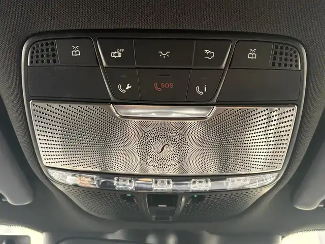 メルセデス・ベンツ ＧＬＣ２２０ d 4マチックスポーツ 本革 石川県 2017(平29)年 5.9万km 黒 4WD/サンルーフ/純正HDDナビ/Burmesterプレミアムサウンド/フルセグTV/車外カメラ（バック/フロント/サイド）/前後ドライブレコーダー/ETC/アダプティブクルーズコントロール/ヘッドアップディスプレイ/ステアリングアシスト/全席シートヒーター/パワーシート（D+N席）/パワーバックドア/アンチロック・ブレーキ・システム/衝突被害軽減システム/横滑り防止装置/前後コーナーセンサー/レーンキープアシスト/盗難防止装置/パーキングアシスト/オートマチックハイビーム/純正アルミホイール/スマートキー