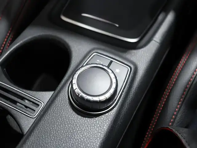 メルセデス・ベンツ ＣＬＡ１８０ Sブレイク　スポーツ 静岡県 2017(平29)年 4.9万km マウンテングレー 衝突軽減ブレーキ　/半革　/ＡＣＣ　/純正ナビＴＶ　/ＬＥＤ　/ＥＴＣ　/キーレスゴー　/ＢＳＭ　/ＬＫＡ　/パドルシフト　/パワーシート／ヒーター　/バックカメラ　/純正１８ＡＷ　/アイドリングストップ　/プッシュスタート