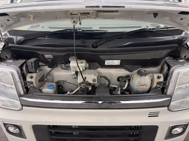 スズキ エブリィ ワゴン PZターボ スペシャル 三重県 2017(平29)年 6.6万km パールホワイト ガソリン・ターボ/キャブオーバーFR/インパネ4AT/ストラーダ 7インチナビ CN-RA03WD/（FM/AM/SD/iPod/TV/USB/Bluetooth/MEMORY MUSIC/CD/DVD/VTR）/バックアイカメラ/両側パワースライドドア/ドライブレコーダー 前後/ETC2.0/安全/・レーダーブレーキサポート/・ESP（横すべり防止機能）/・ヒルホールドコントロール（坂道発進補助）/・運転席、助手席エアバッグ/装備/・電動オートステップ/・オートエアコン/・リアヒーター/・オートライト/・ディスチャージヘッドライト/・フロントフォグライト/・ステアリングスイッチ/・純正14inAW/・電動格納ドアミラー/・パワーステアリング/・パワーウインドウ/・プッシュスタート/・スマートキーx1/・保/取/など