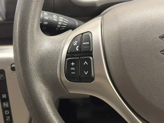 スズキ エブリィ ワゴン PZターボ スペシャル 三重県 2017(平29)年 6.6万km パールホワイト ガソリン・ターボ/キャブオーバーFR/インパネ4AT/ストラーダ 7インチナビ CN-RA03WD/（FM/AM/SD/iPod/TV/USB/Bluetooth/MEMORY MUSIC/CD/DVD/VTR）/バックアイカメラ/両側パワースライドドア/ドライブレコーダー 前後/ETC2.0/安全/・レーダーブレーキサポート/・ESP（横すべり防止機能）/・ヒルホールドコントロール（坂道発進補助）/・運転席、助手席エアバッグ/装備/・電動オートステップ/・オートエアコン/・リアヒーター/・オートライト/・ディスチャージヘッドライト/・フロントフォグライト/・ステアリングスイッチ/・純正14inAW/・電動格納ドアミラー/・パワーステアリング/・パワーウインドウ/・プッシュスタート/・スマートキーx1/・保/取/など