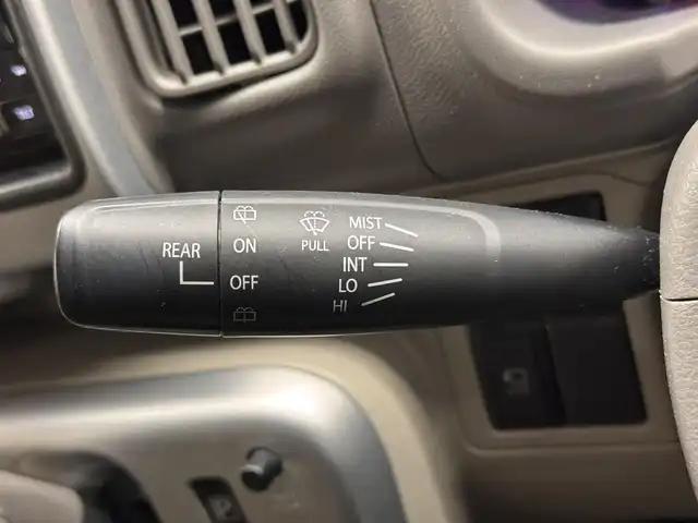 スズキ エブリィ ワゴン PZターボ スペシャル 三重県 2017(平29)年 6.6万km パールホワイト ガソリン・ターボ/キャブオーバーFR/インパネ4AT/ストラーダ 7インチナビ CN-RA03WD/（FM/AM/SD/iPod/TV/USB/Bluetooth/MEMORY MUSIC/CD/DVD/VTR）/バックアイカメラ/両側パワースライドドア/ドライブレコーダー 前後/ETC2.0/安全/・レーダーブレーキサポート/・ESP（横すべり防止機能）/・ヒルホールドコントロール（坂道発進補助）/・運転席、助手席エアバッグ/装備/・電動オートステップ/・オートエアコン/・リアヒーター/・オートライト/・ディスチャージヘッドライト/・フロントフォグライト/・ステアリングスイッチ/・純正14inAW/・電動格納ドアミラー/・パワーステアリング/・パワーウインドウ/・プッシュスタート/・スマートキーx1/・保/取/など