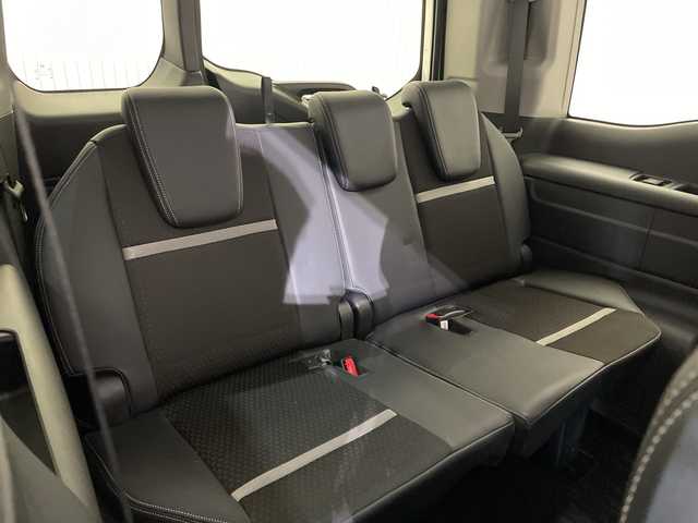 ホンダ ステップワゴン スパーダ eHEV G EXホンダS 愛媛県 2021(令3)年 6.4万km プラチナホワイトパール Hondaインターナビ＋リンクアップフリー/＋ETC2.0車載器（ナビゲーション連動）/純正10インチ/Bluetooth フルセグTV DVD再生可/バックカメラ//ホンダセンシング/アダプティブクルーズコントロール/レーンアシスト/ナビ装着用スペシャルパッケージ/＋ETC2.0車載器/わくわくゲート/運転席&助手席シートヒーター/アクティブコーナーライト/ハーフレザーシート/LEDオートライト/ステアリングリモコン/ハーフレザーシート