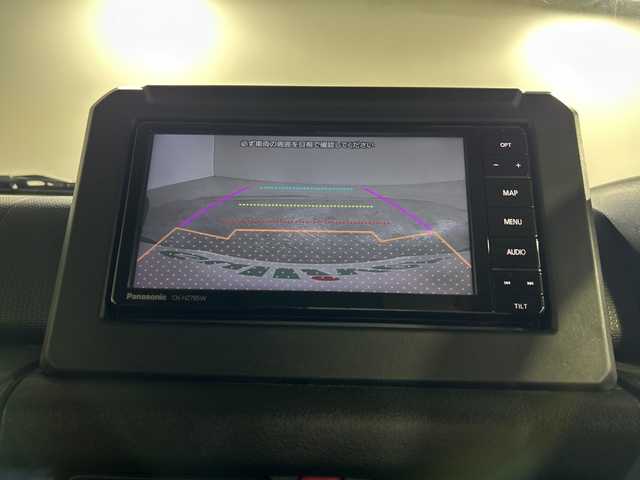 スズキ ジムニー シエラ JC 神奈川県 2023(令5)年 2.2万km シフォンアイボリーM スズキセーフティサポート/純正7型ナビ/・BT/フルセグTV/CD/DVD/SD/バックカメラ/ETC/シートヒーター(D/N)/革巻きステアリング/ステアリングスイッチ/Autoライト/クルーズコントロール/ダウンヒルアシストコントロール/アイドリングストップ機能/ヘッドライトウォッシャー/スマートキー/プッシュスタートボタン/電動格納ミラー/ウィンカーミラー/LEDヘッドライト/ミラーヒーター/純正フロアマット/純正15インチアルミホイール