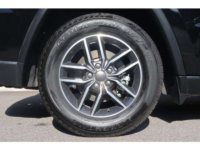 クライスラー・ジープ ジープ グランドチェロキー LTD 大分県 2020(令2)年 5.4万km 黒 アダプティブクルーズコントロール/ブラインドスポットモニター/エアサス/純正ナビ/地デジ/ＣａｒＰｌａｙ/Bluetooth/バックカメラ/フロントカメラ/サイドカメラ/黒革/シートヒーター/エアシート/ステアリングヒーター/パドルシフト/ＬＥＤヘッドライト/オートハイビーム/パワーバックドア/純正１８インチＡＷ/ＥＴＣ