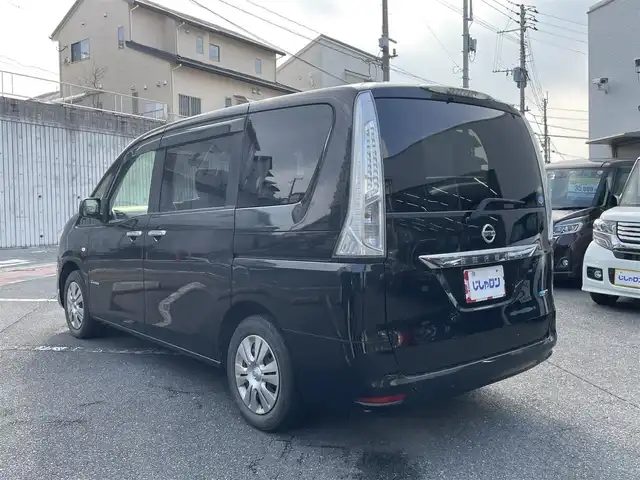 日産 セレナ 20X Sハイブリッド 福岡県 2013(平25)年 5万km スーパーブラック (株)IDOMが運営する【じしゃロン八幡西店】の自社ローン対象車両になります。こちらは現金ご利用時の価格です。自社ローンご希望の方は別途その旨お申付け下さい。/板キー/純正メモリナビ/地デジ/Bluetooth/バックカメラ/フリップダウンモニター/左パワースライドドア/クルーズコントロール/ETC/オートライト