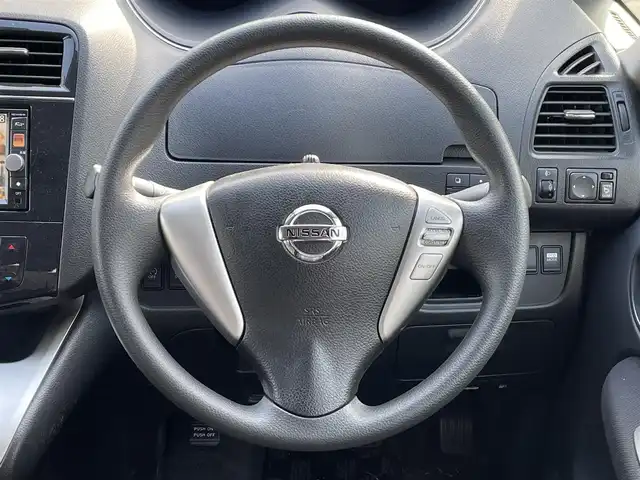 日産 セレナ 20X Sハイブリッド 福岡県 2013(平25)年 5万km スーパーブラック (株)IDOMが運営する【じしゃロン八幡西店】の自社ローン対象車両になります。こちらは現金ご利用時の価格です。自社ローンご希望の方は別途その旨お申付け下さい。/板キー/純正メモリナビ/地デジ/Bluetooth/バックカメラ/フリップダウンモニター/左パワースライドドア/クルーズコントロール/ETC/オートライト