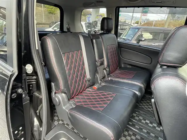 日産 セレナ 20X Sハイブリッド 福岡県 2013(平25)年 5万km スーパーブラック (株)IDOMが運営する【じしゃロン八幡西店】の自社ローン対象車両になります。こちらは現金ご利用時の価格です。自社ローンご希望の方は別途その旨お申付け下さい。/板キー/純正メモリナビ/地デジ/Bluetooth/バックカメラ/フリップダウンモニター/左パワースライドドア/クルーズコントロール/ETC/オートライト