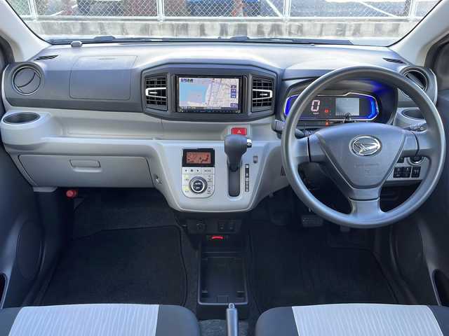 ダイハツ ミラ イース G リミテッド SAⅢ 山口県 2021(令3)年 4.8万km シャイニングホワイトパール 社外メモリナビ【MDV-D407BT】/・CD/DVD/・Bluetooth/・iPod/・USB/・AM/FM/・SMART USEN/・SD/バックカメラ/ETC/プッシュスタート/スマートキー/シートヒーター（運転席＋助手席）/LEDヘッドライト/オートライト/シガーソケット/スマートアシストIII/・衝突回避支援ブレーキ機能/・衝突警報機能/・車線逸脱警報機能/・路側逸脱警報/・ブレーキ制御付き誤発進抑制機能/・先行車発進お知らせ機能/・ADB/・オートハイビーム/・コーナーセンサー