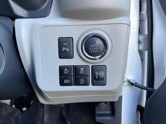 ダイハツ ミラ イース G リミテッド SAⅢ 山口県 2021(令3)年 4.8万km シャイニングホワイトパール 社外メモリナビ【MDV-D407BT】/・CD/DVD/・Bluetooth/・iPod/・USB/・AM/FM/・SMART USEN/・SD/バックカメラ/ETC/プッシュスタート/スマートキー/シートヒーター（運転席＋助手席）/LEDヘッドライト/オートライト/シガーソケット/スマートアシストIII/・衝突回避支援ブレーキ機能/・衝突警報機能/・車線逸脱警報機能/・路側逸脱警報/・ブレーキ制御付き誤発進抑制機能/・先行車発進お知らせ機能/・ADB/・オートハイビーム/・コーナーセンサー