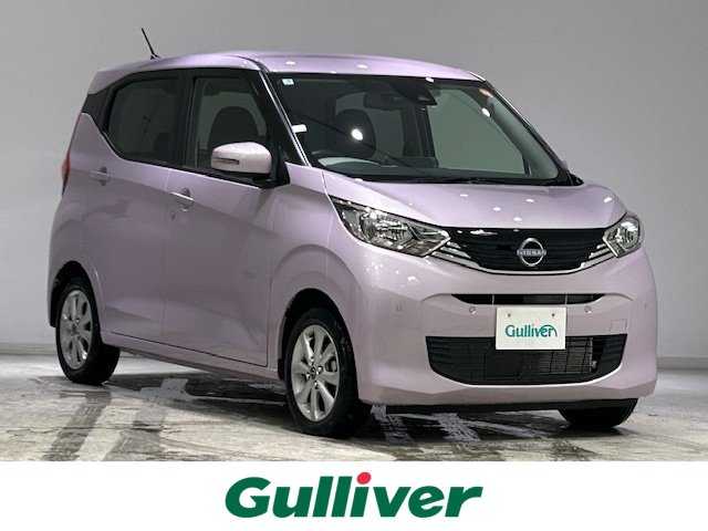 日産 デイズ X 宮城県 2025(令7)年 0.2万km パープル Eブレーキ/車線逸脱警報/先行車発進お知らせ機能/標識認識機能/クリアランスソナー/純正ナビ/（型番：MM223D-L）/・アラウンドビューモニター/・フルセグTV/Bluetooth/HDMI/・ETC/・前後ドライブレコーダー/アイドリングストップ/プッシュスタート/スマートキー/ステアリングスイッチ/オートライト/・レベライザー/ベンチシート/純正アルミホイール/純正フロアマット