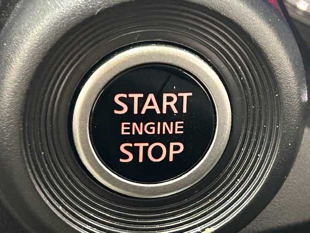 日産 デイズ X 宮城県 2025(令7)年 0.2万km パープル エマージェンシーブレーキ/・車線逸脱警報装置/・先行車発進お知らせ機能/・標識認識機能/・クリアランスソナー/純正大画面ナビ/・型番：MM223D-L/・アラウンドビューモニター/・フルセグTV/Bluetooth/HDMI/・ETC/・前後ドライブレコーダー/アイドリングストップ/プッシュスタート/・スマートキー/ステアリングスイッチ/オートライト/・レベライザー/ベンチシート/純正アルミホイール/純正フロアマット