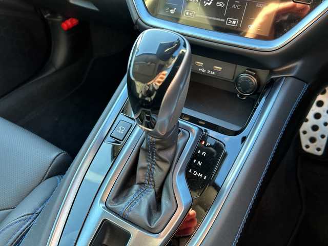 スバル レヴォーグ 1．8GT－H EX 岐阜県 2020(令2)年 1.2万km クリスタルブラックシリカ 登録時走行距離1181km/純正１１．６型ディスプレイオーディオ/フルセグＴＶ/禁煙車/バックカメラ/サイドカメラ/アイサイトＸ/パワーバックドア/パドルシフト/純正アルミホイール/ＬＥＤヘッドライト/オートライト/フォグランプ/４ＷＤ/ビルトインETC/前方ドライブレコーダー/レザーシート/シートヒーター/クルーズコントロール/レーンキープアシスト/パワーシート/純正フロアマット/Bluetoothj接続/アイドリングストップ