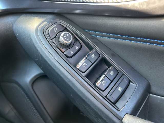 スバル レヴォーグ 1．8GT－H EX 岐阜県 2020(令2)年 1.2万km クリスタルブラックシリカ 登録時走行距離1181km/純正１１．６型ディスプレイオーディオ/フルセグＴＶ/禁煙車/バックカメラ/サイドカメラ/アイサイトＸ/パワーバックドア/パドルシフト/純正アルミホイール/ＬＥＤヘッドライト/オートライト/フォグランプ/４ＷＤ/ビルトインETC/前方ドライブレコーダー/レザーシート/シートヒーター/クルーズコントロール/レーンキープアシスト/パワーシート/純正フロアマット/Bluetoothj接続/アイドリングストップ