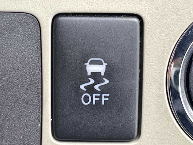 ダイハツ ムーヴ X ターボ SA 群馬県 2014(平26)年 3.2万km パールホワイトⅢ 純正ナビ　衝突被害軽減システム　ドライブレコーダー　フルセグＴＶ　ヘッドライトレベライザー　純正アルミホイール　ＥＴＣ　オートエアコン　オートライト　ベンチシート　スマートキー　スペアキー　禁煙車