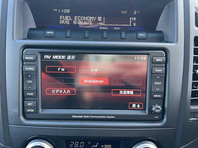 三菱 パジェロ ロング GR 秋田県 2011(平23)年 8万km クールシルバーメタリック 純正メモリナビ/純正CD、DVD/社外17インチAW/純正AW積込み/バックカメラ/ETC/スペアキー