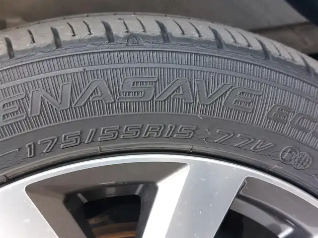 トヨタ タンク カスタムG－T 東京都 2019(平31)年 4.5万km パールホワイトⅢ ナビ【CN-RE05WD】/CD/フルセグTV/Bluetooth/SD/AM/FM/ETC/スマートアシスト/両側パワースライドドア/クルーズコントロール/プッシュスタート/オートライト/オートマチックハイビーム/LED/純正１４インチアルミ/スペアキー