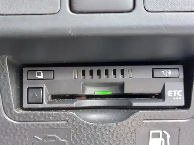 トヨタ タンク カスタムG－T 東京都 2019(平31)年 4.5万km パールホワイトⅢ ナビ【CN-RE05WD】/CD/フルセグTV/Bluetooth/SD/AM/FM/ETC/スマートアシスト/両側パワースライドドア/クルーズコントロール/プッシュスタート/オートライト/オートマチックハイビーム/LED/純正１４インチアルミ/スペアキー